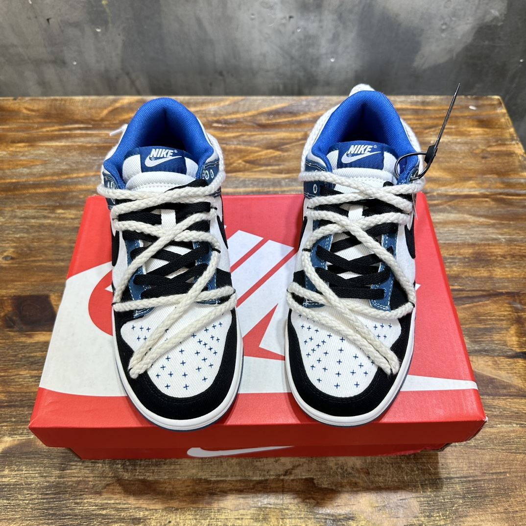 Nike Dunk Shoes